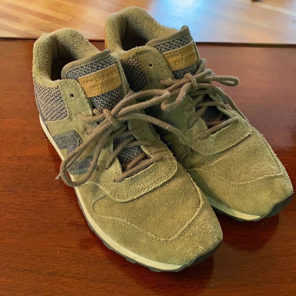 New Balance Women’s Street Sneakers Olive Sage Green and Charcoal